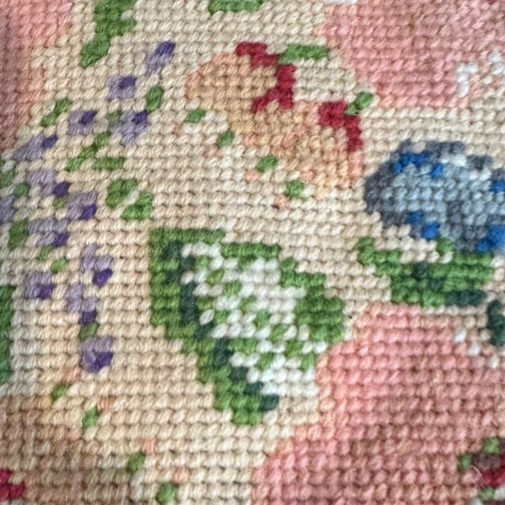 San Francisco Music Box Co Floral Needlepoint Musical Pillow Blue Velvet 10x10‎